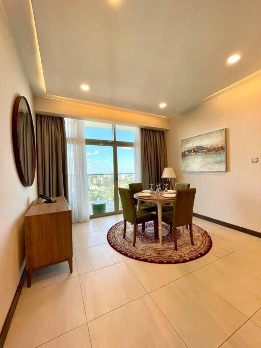 Tranquility In The Midst Of Vibrance Apartment Nairobi Luaran gambar