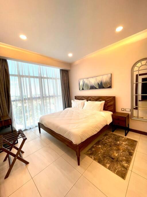 Tranquility In The Midst Of Vibrance Apartment Nairobi Luaran gambar